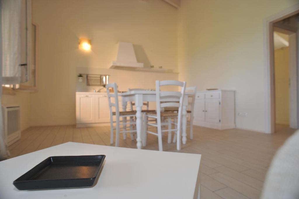 Agriturismo Colle Dei Pivi Ponti sul Mincio Ruang foto